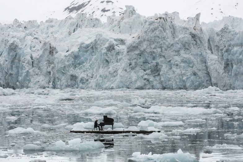 GPES20160615PA0941 Ludovico Einaudi Greenpeace Performance