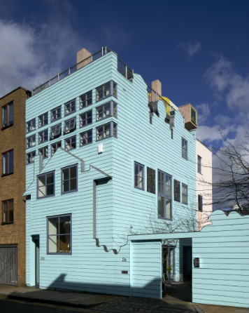 Blue House, London - FAT_Moderan Architect) ┬®Edmund Sumner Sean Griffiths