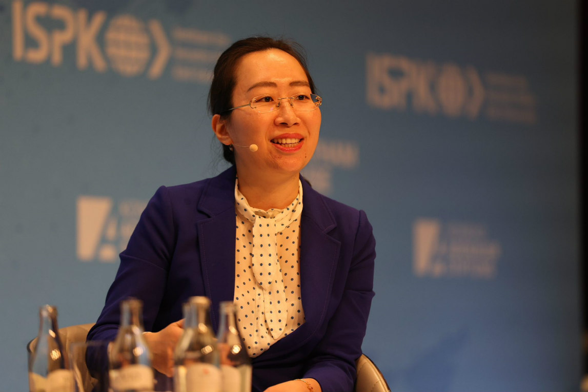 Dr Yu Jie
