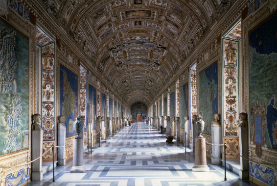3 Gallery of the Geographical Maps, Vatican Museums.